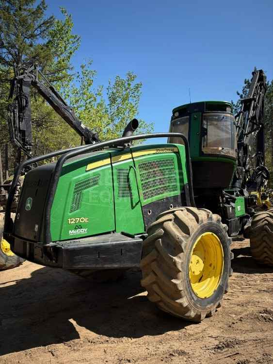 John Deere 1270E