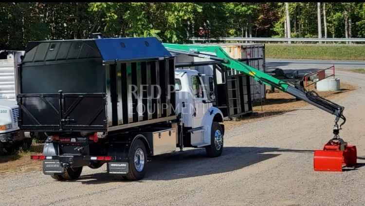 Freightliner M2 106 Copma 74z 