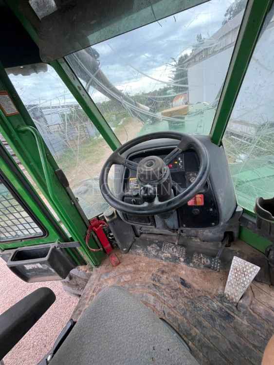 John Deere 648H 