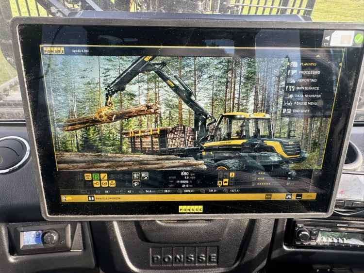 Ponsse Buffalo Forwarder
