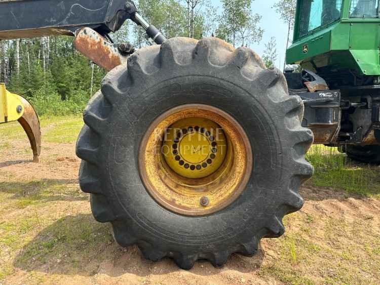 John Deere 848H