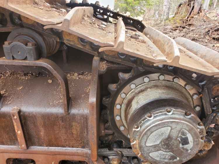  TimberKing TK711C Feller Buncher