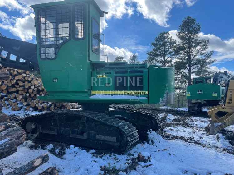 John Deere 2154