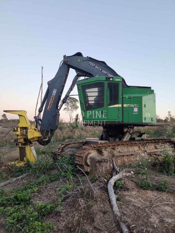 John Deere 859M