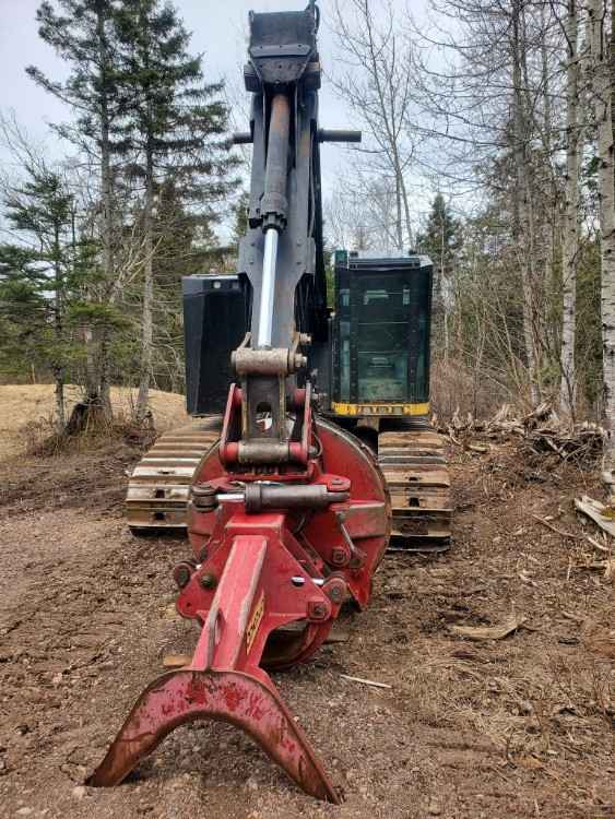  TimberKing TK711C Feller Buncher