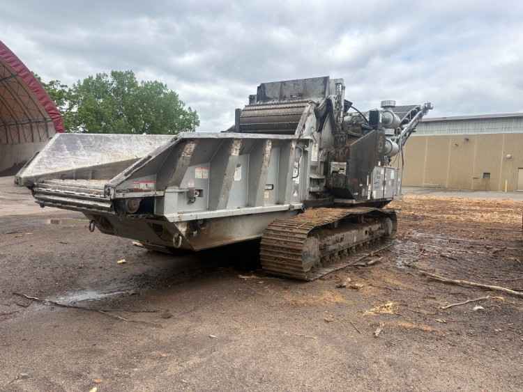 2011 Bandit 3680 Horizontal Grinder