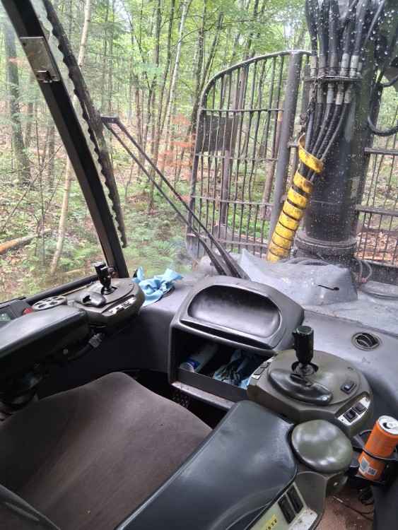 2006 Ponsse Buffalo Forwarder