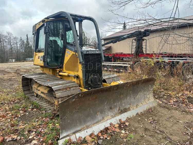 John Deere 650J LGP