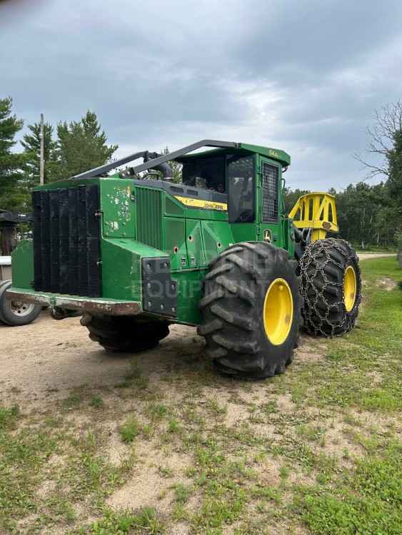 John Deere 643LII
