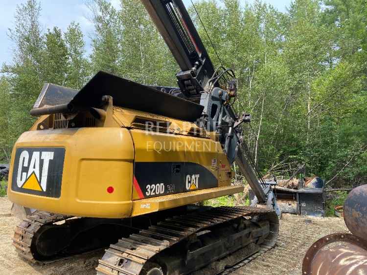 CAT 320D