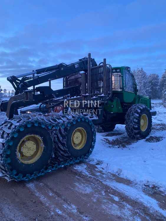 John Deere 1910E