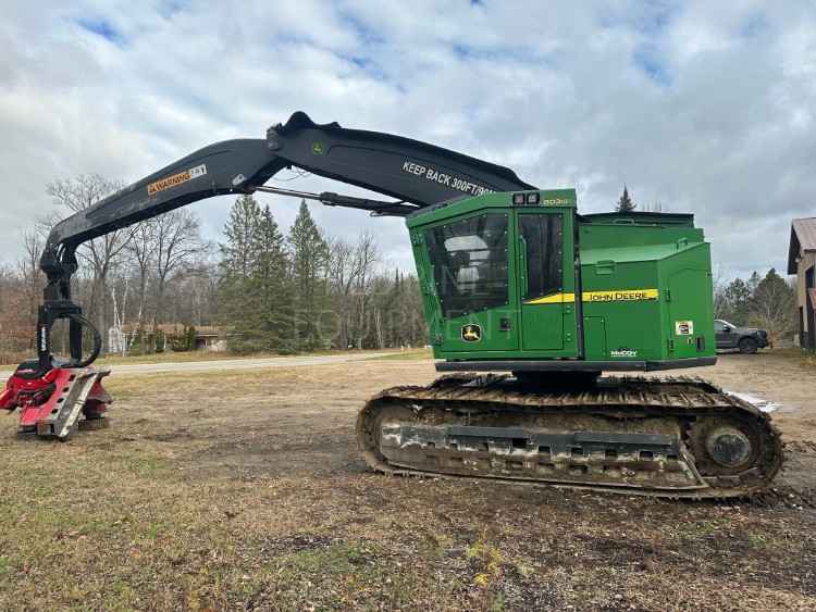 John Deere 803MH