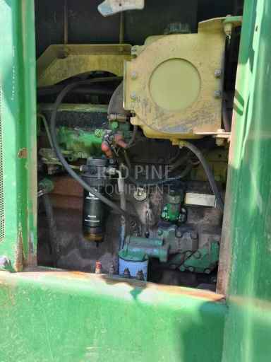 John Deere 843K