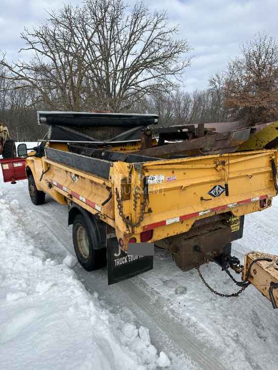 Ford F-350 XL