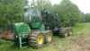 John Deere 1110E