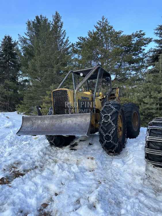 John Deere 440A