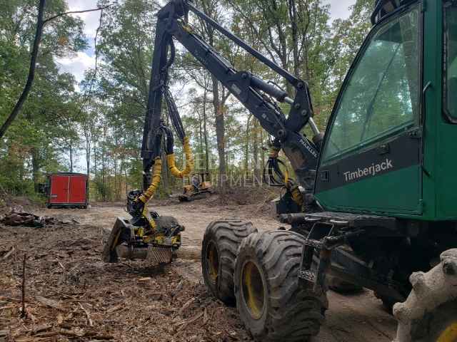 Timberjack 1270B