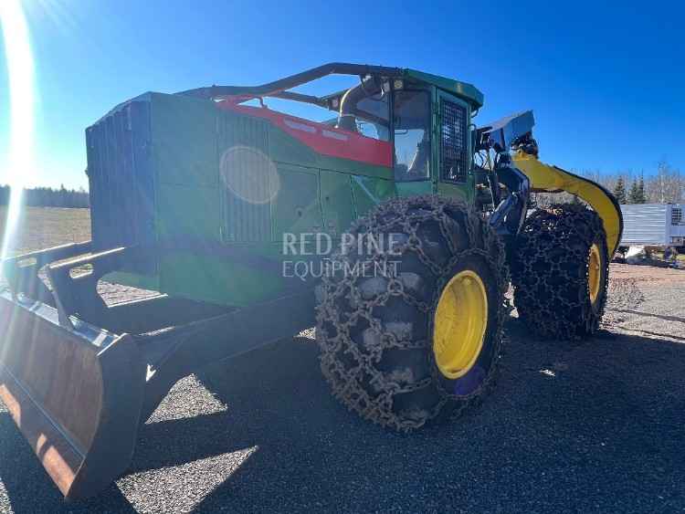 John Deere 948L 