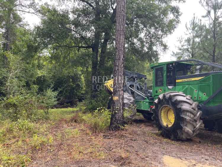 John Deere 948L 