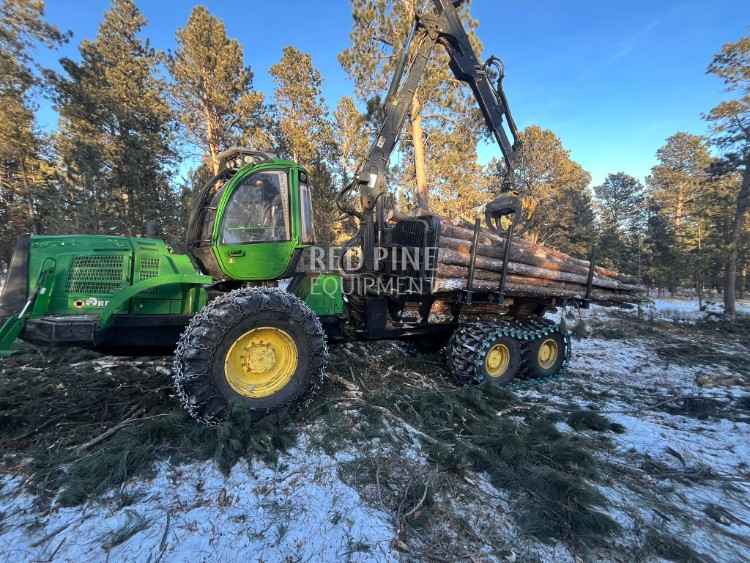 John Deere 1910E