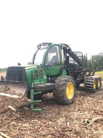 John Deere 1110E 