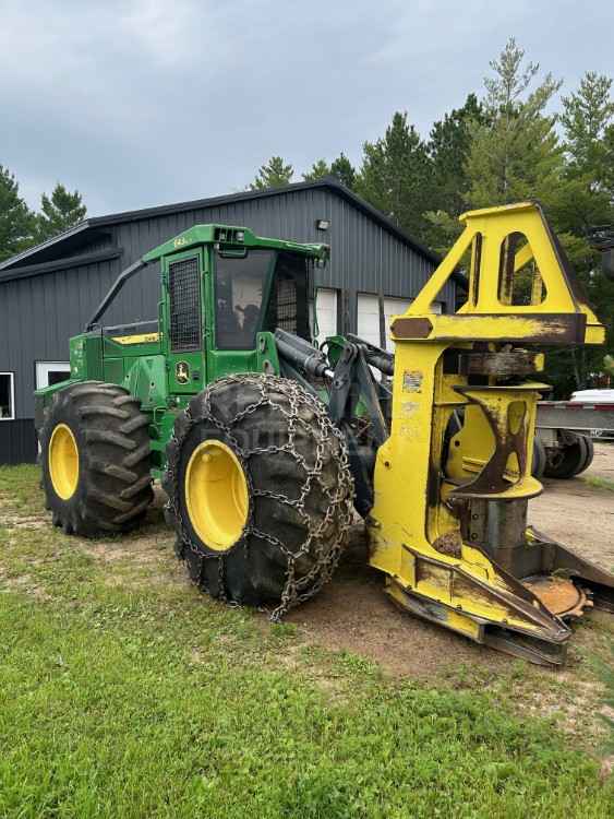 John Deere 643LII